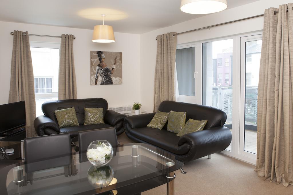 The Coliseum Apartments Τσέλτενχαμ Δωμάτιο φωτογραφία