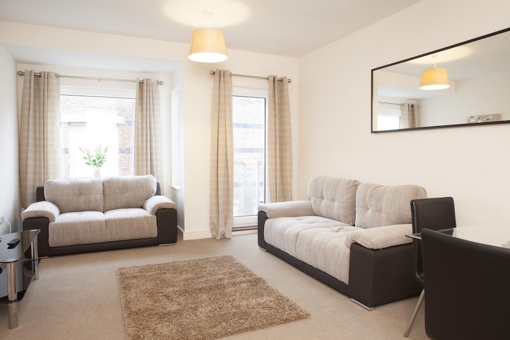 The Coliseum Apartments Τσέλτενχαμ Δωμάτιο φωτογραφία
